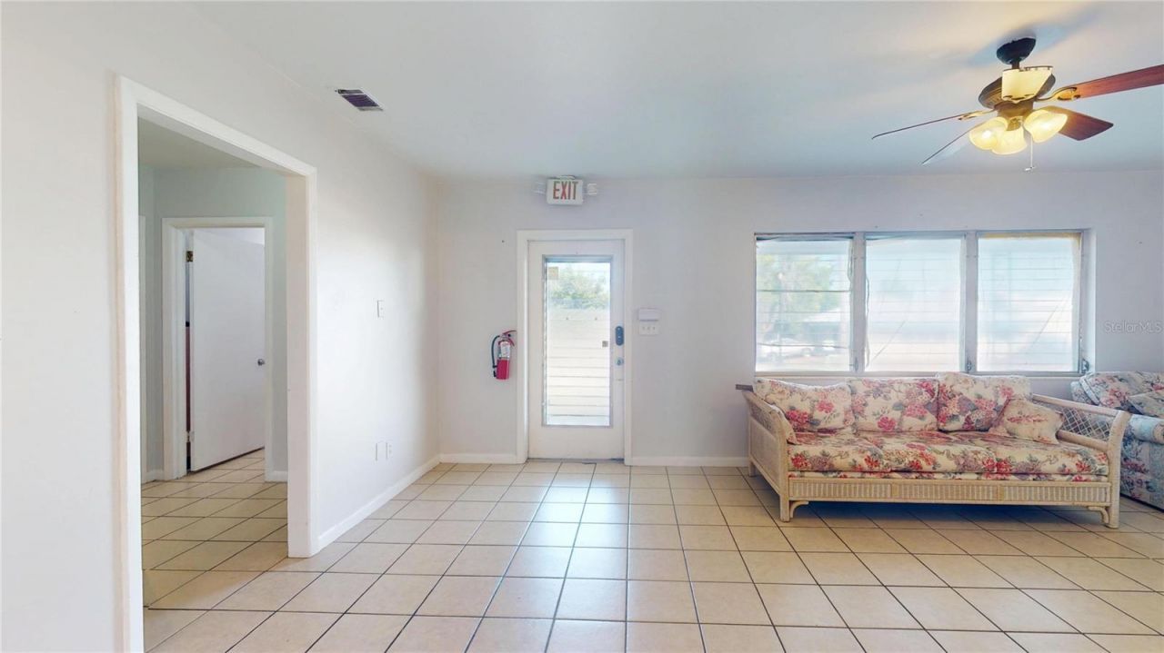 121 N Seminole Avenue , Inverness, FL 34450 Photo