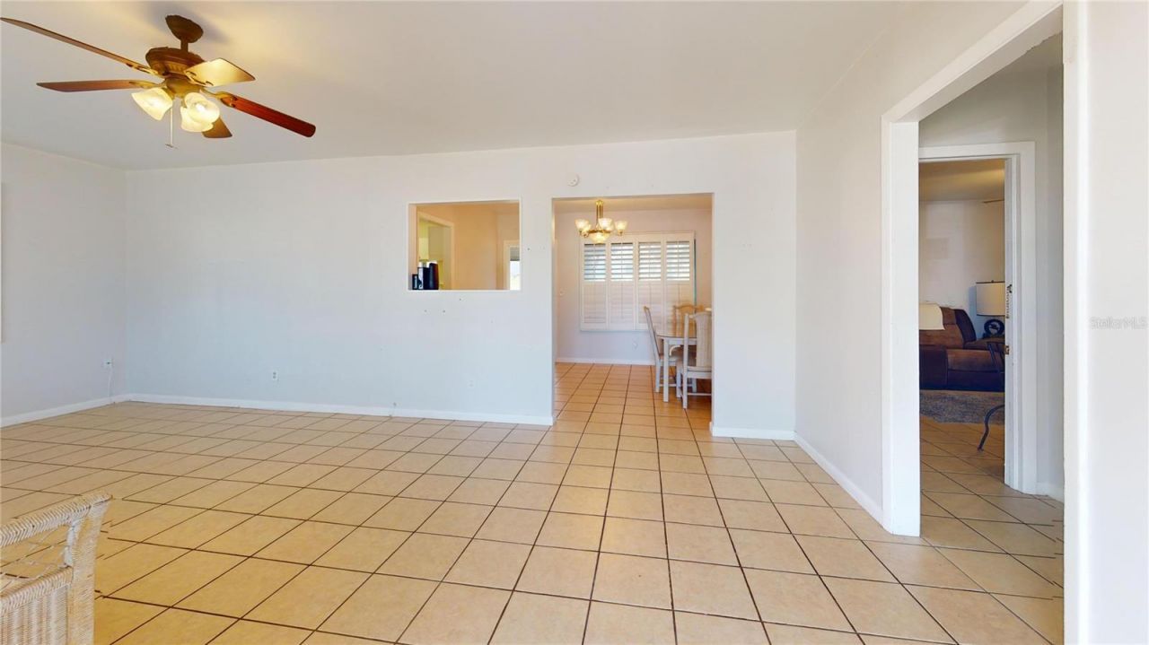 121 N Seminole Avenue , Inverness, FL 34450 Photo