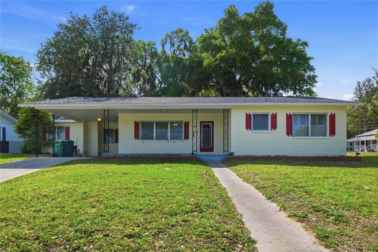 121 N Seminole Avenue , Inverness, FL 34450 Photo