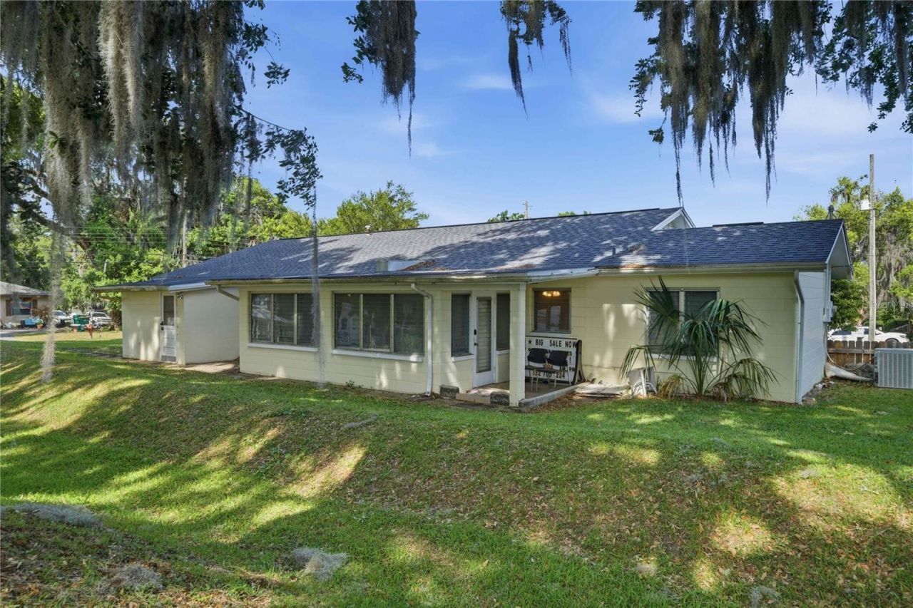 121 N Seminole Avenue , Inverness, FL 34450 Photo