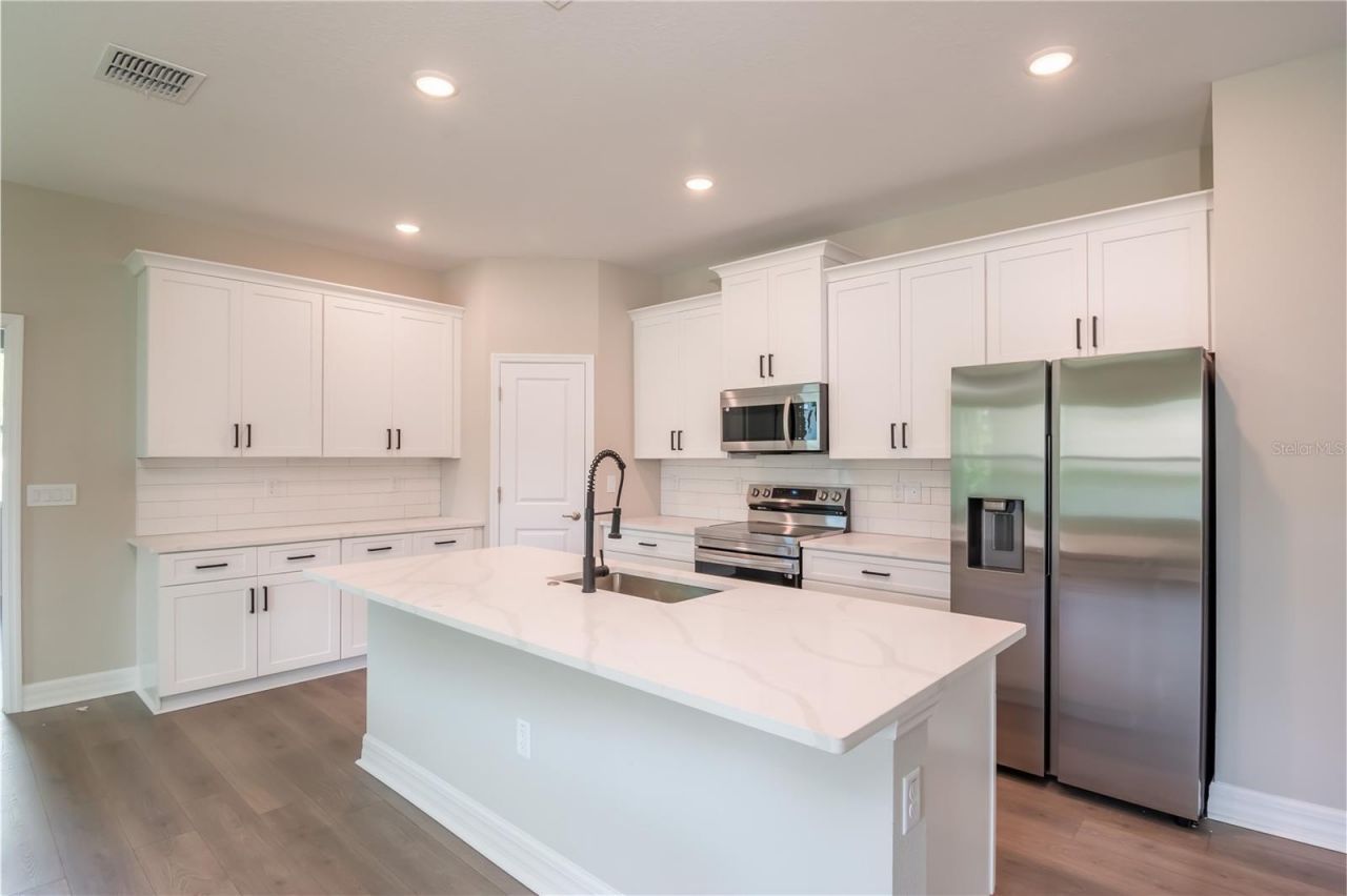 9262 N Alpinia Drive , Citrus Springs, FL 34434 Photo