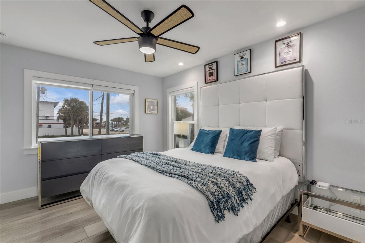 202 S Atlantic Avenue, New Smyrna Beach, FL 32169 Photo