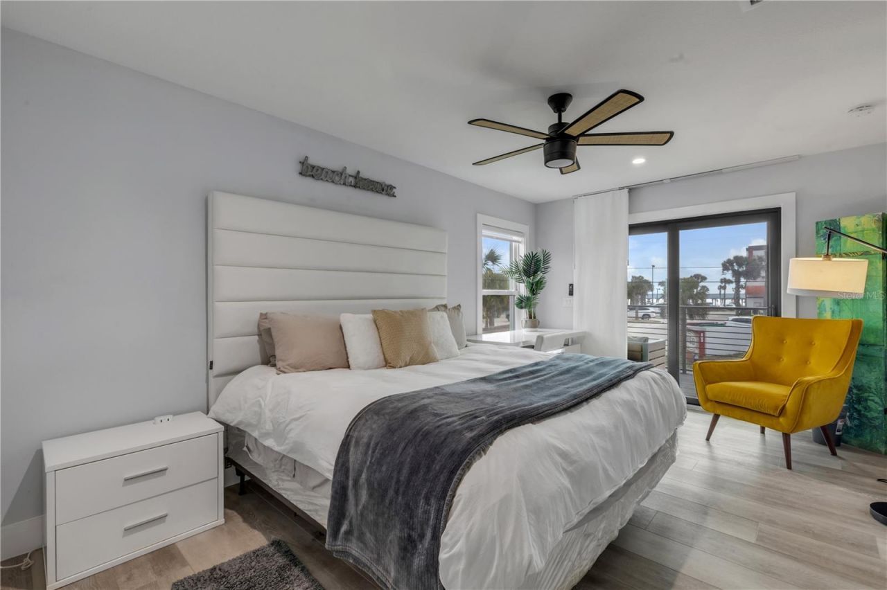 202 S Atlantic Avenue, New Smyrna Beach, FL 32169 Photo