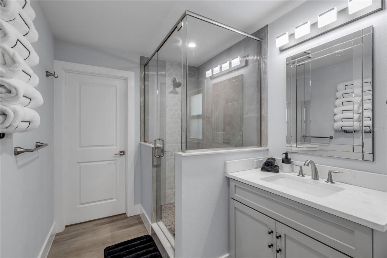 202 S Atlantic Avenue, New Smyrna Beach, FL 32169 Photo