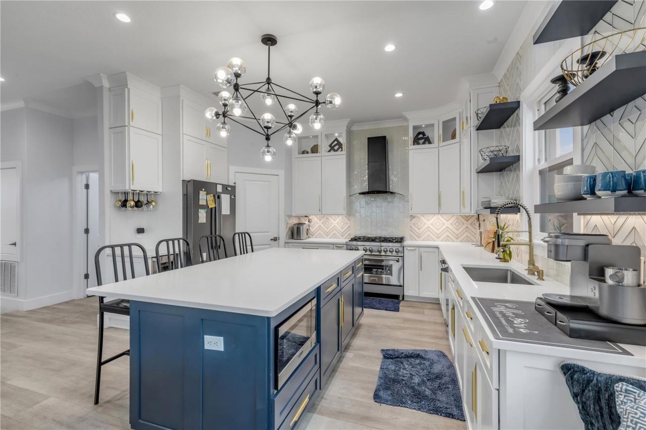 202 S Atlantic Avenue, New Smyrna Beach, FL 32169 Photo