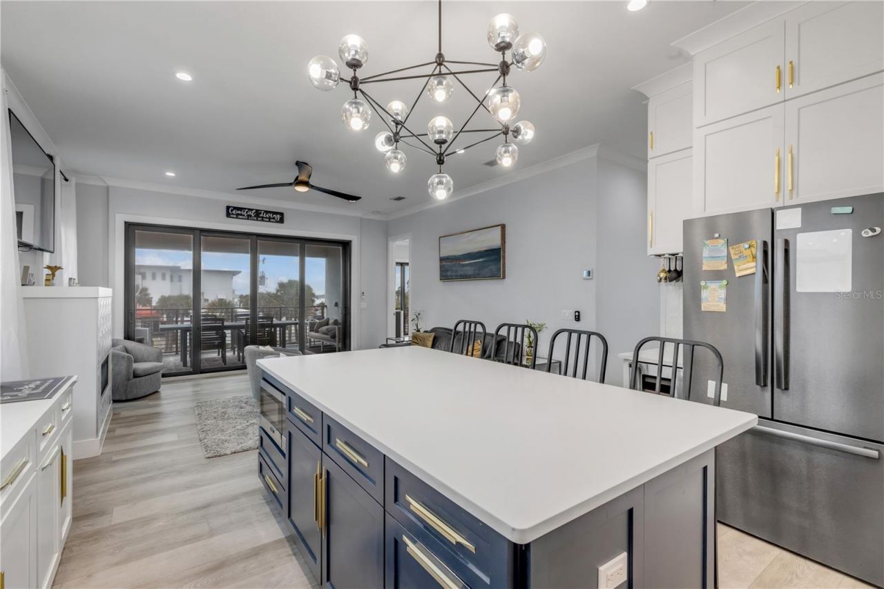 202 S Atlantic Avenue, New Smyrna Beach, FL 32169 Photo