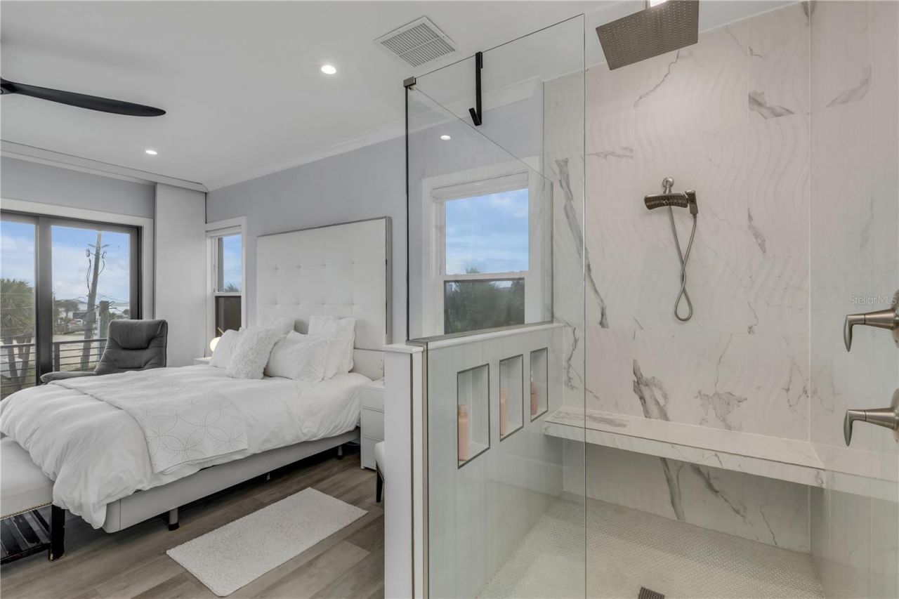 202 S Atlantic Avenue, New Smyrna Beach, FL 32169 Photo