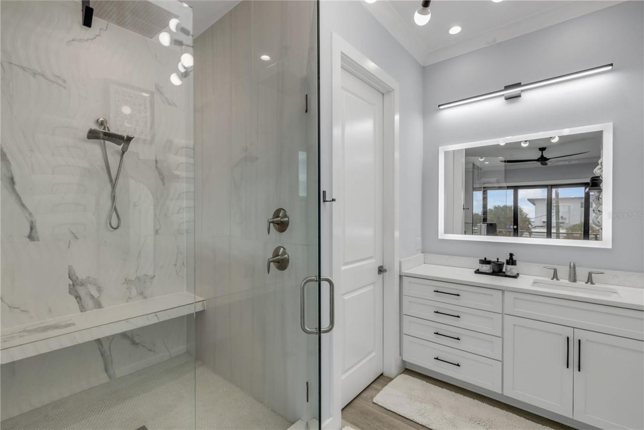 202 S Atlantic Avenue, New Smyrna Beach, FL 32169 Photo