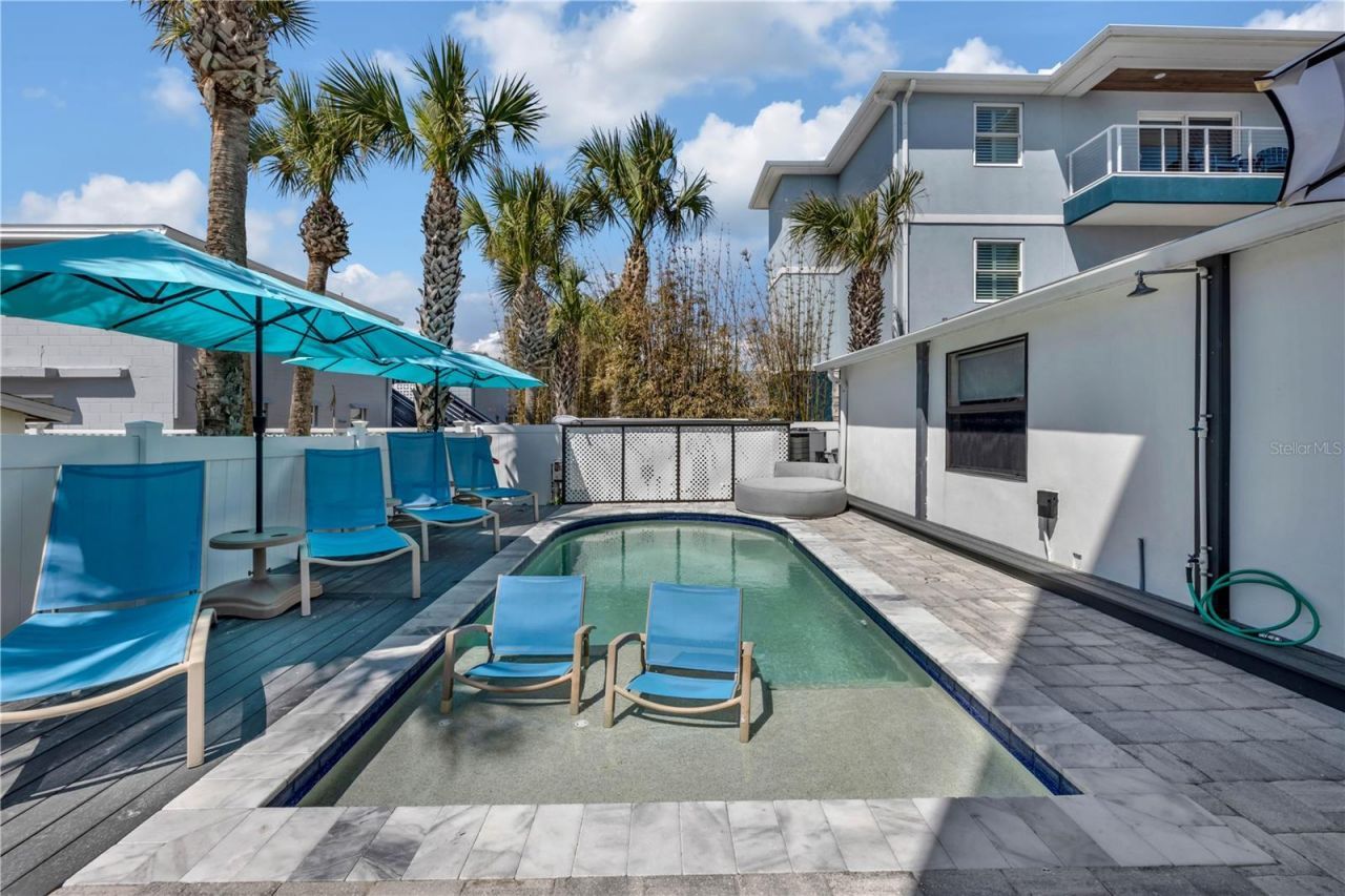 202 S Atlantic Avenue, New Smyrna Beach, FL 32169 Photo