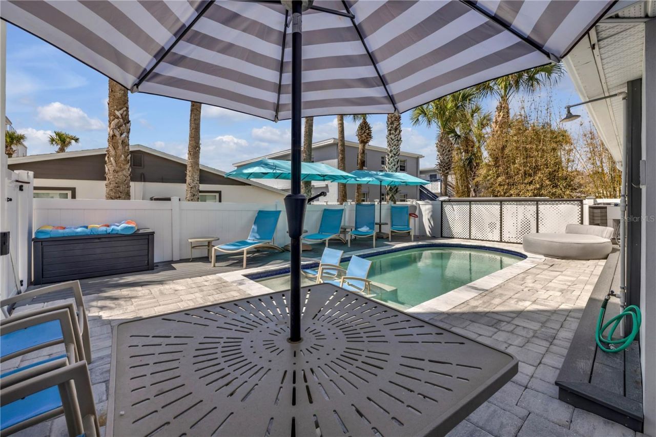 202 S Atlantic Avenue, New Smyrna Beach, FL 32169 Photo