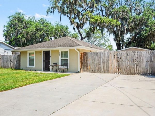 719 S WALNUT AVENUE , FORT MEADE, FL 33841