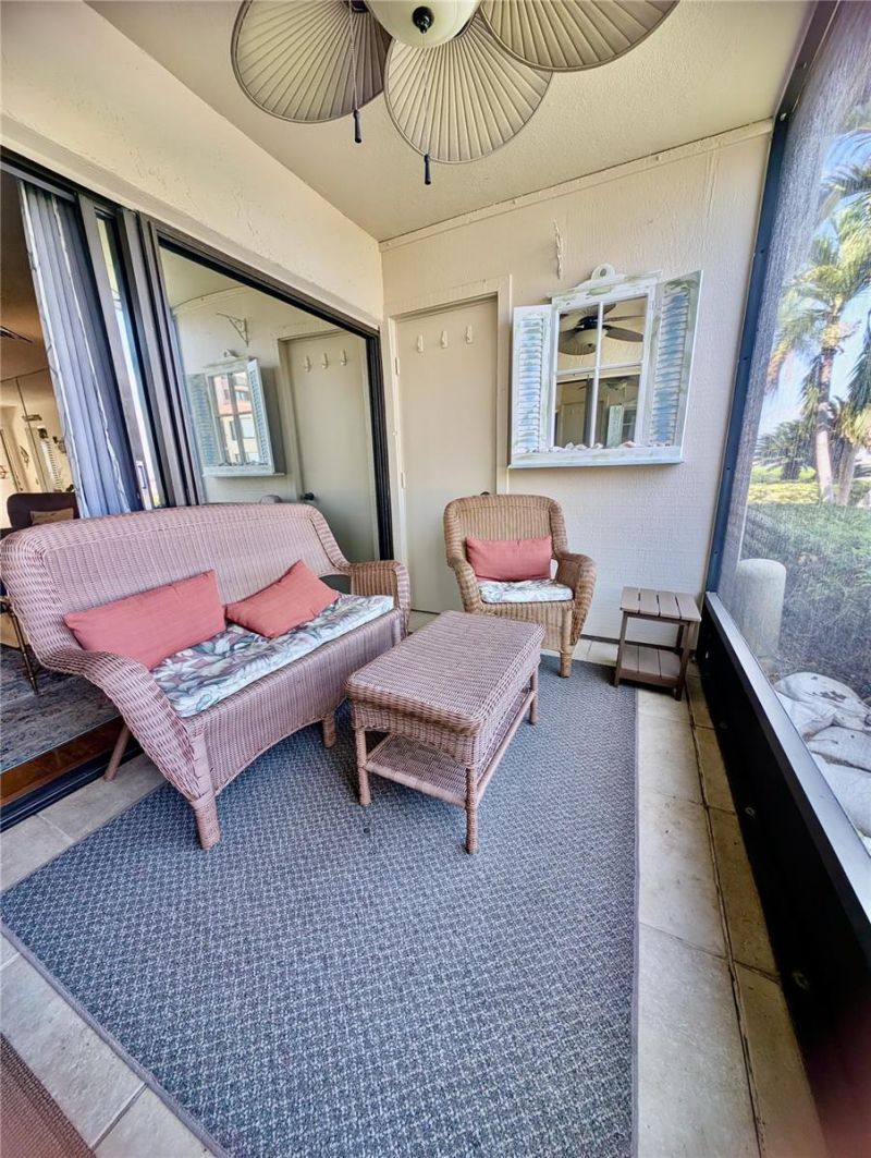 6218 Palma Del Mar Boulevard S, Unit 114, Saint Petersburg, FL 33715 Photo