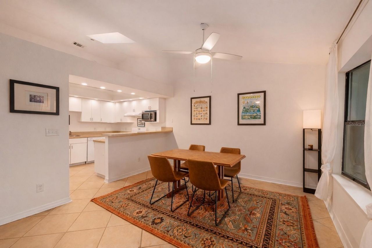 3953 NW 7th Place, Gainesville, FL 32607 Photo