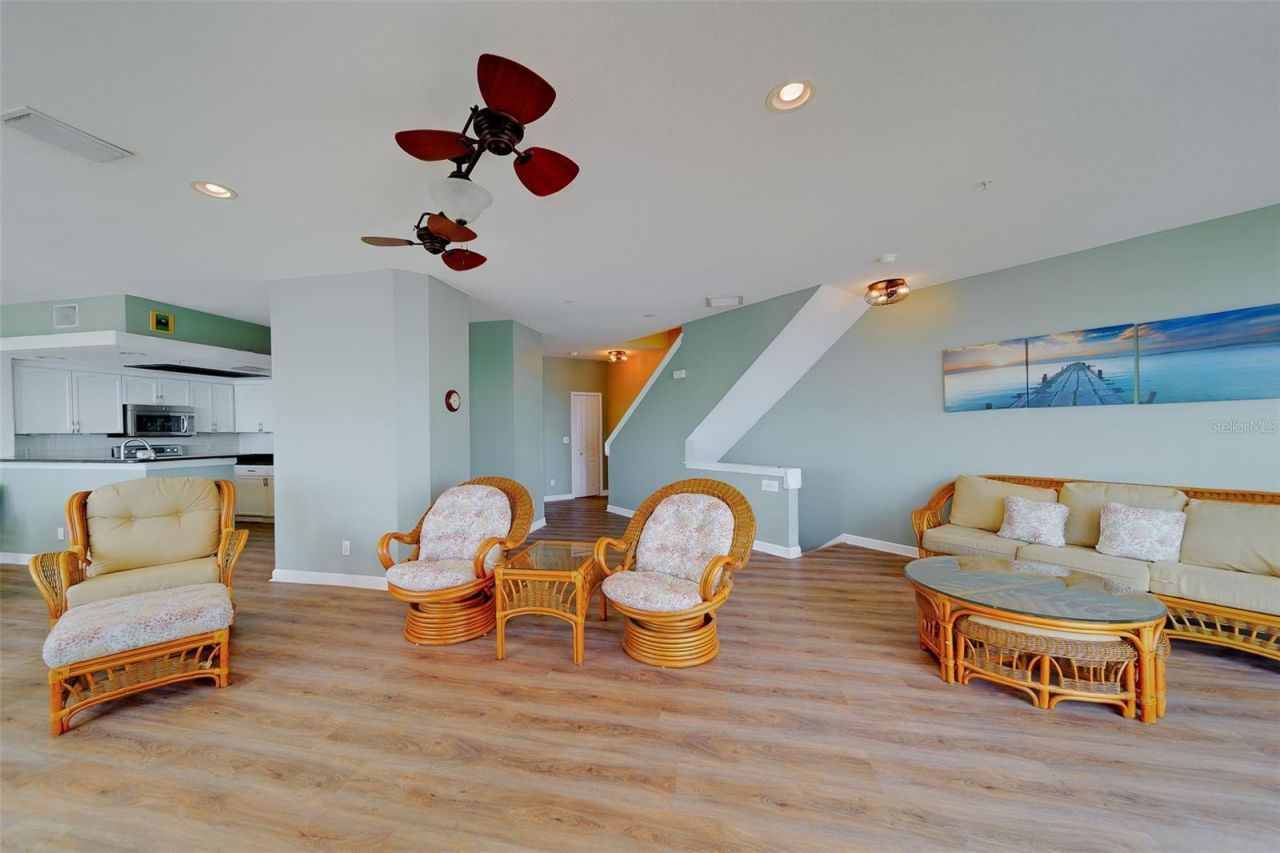 138 Brent Circle, Oldsmar, FL 34677 Photo