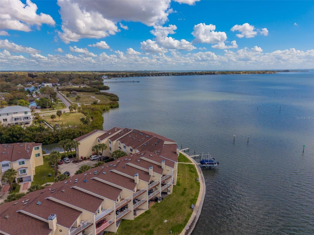 138 Brent Circle, Oldsmar, FL 34677 Photo