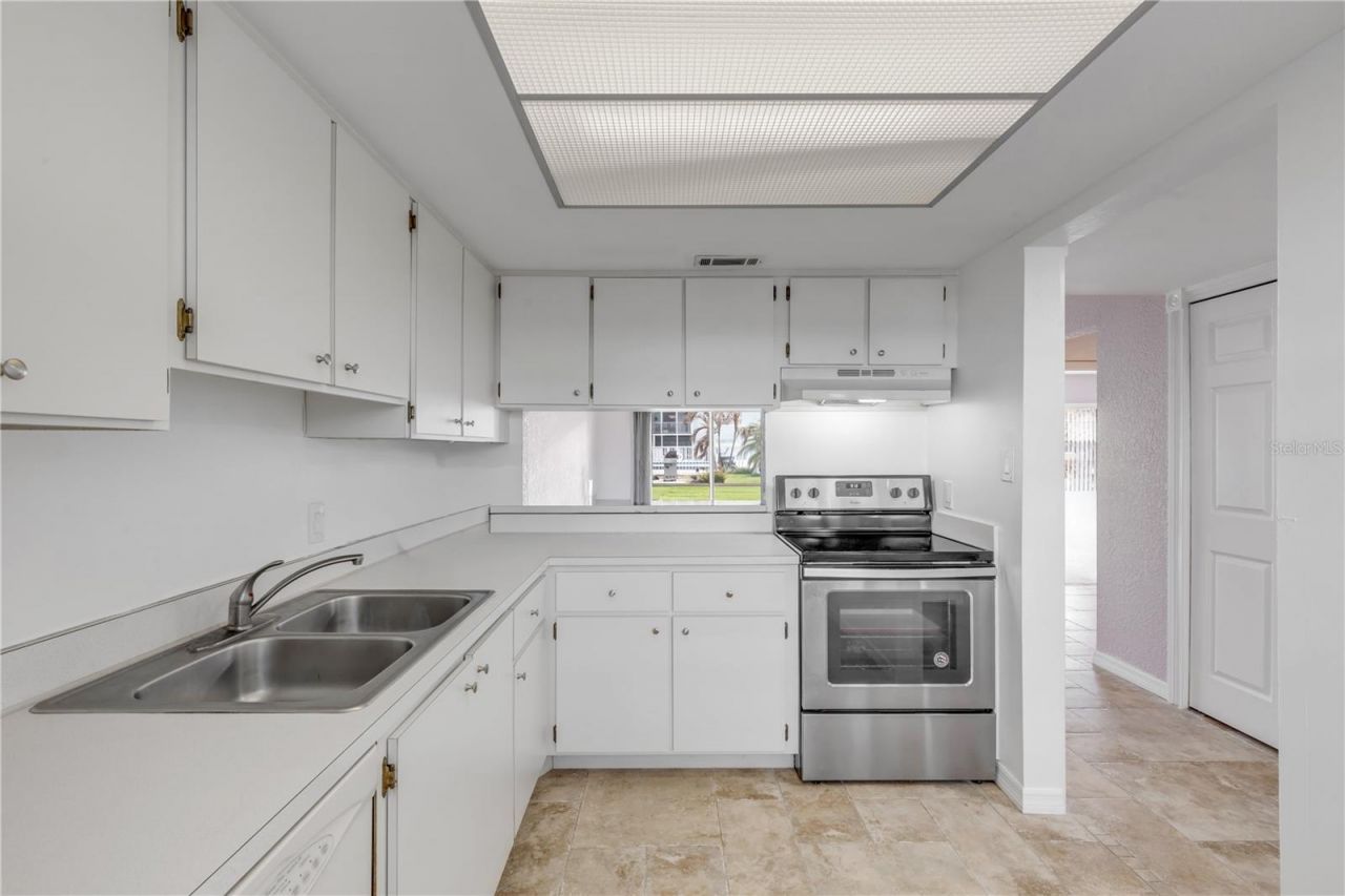 325 N Causeway, Unit 1030, New Smyrna Beach, FL 32169 Photo