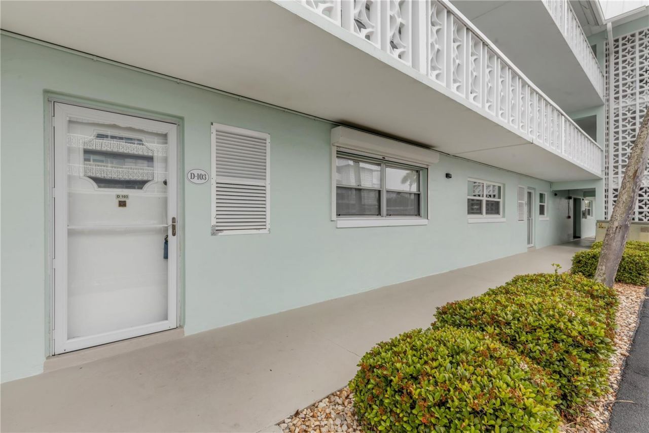 325 N Causeway, Unit 1030, New Smyrna Beach, FL 32169 Photo