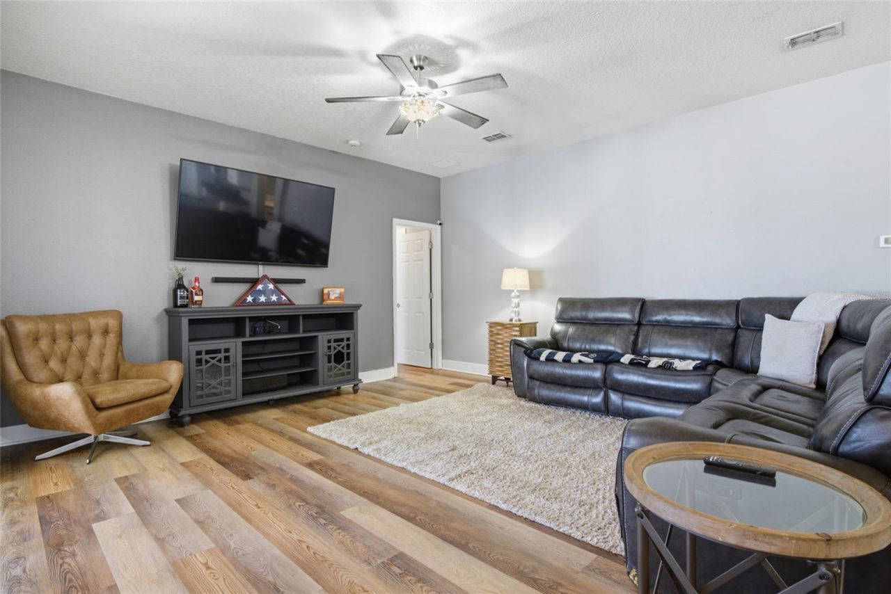 5347 Cape Hatteras Drive, Clermont, FL 34714 Photo