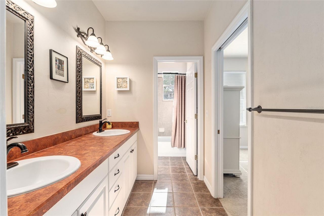 4947 SW 91st Way , Gainesville, FL 32608 Photo