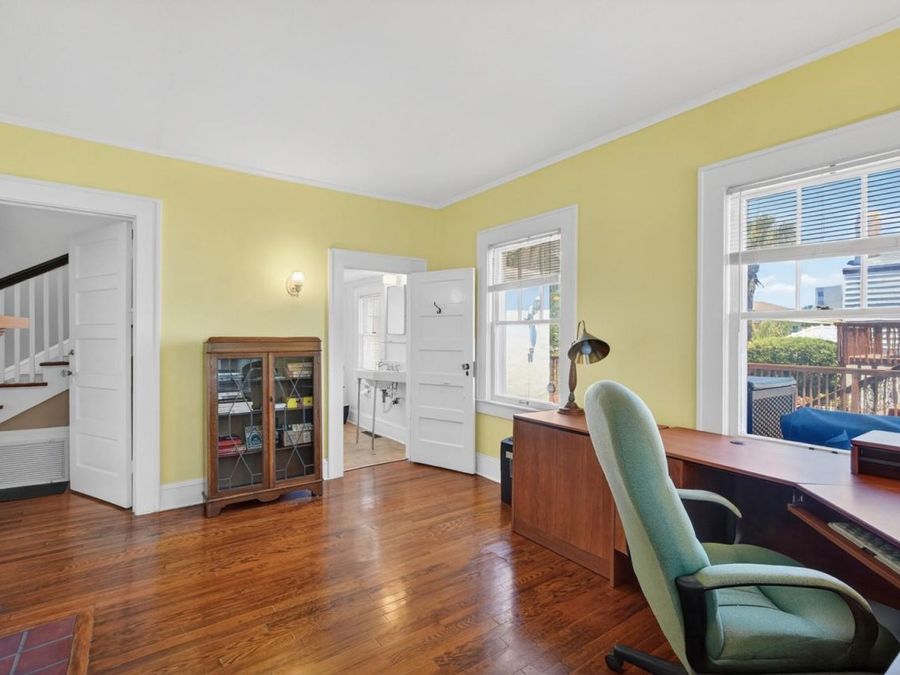 Property Image 35