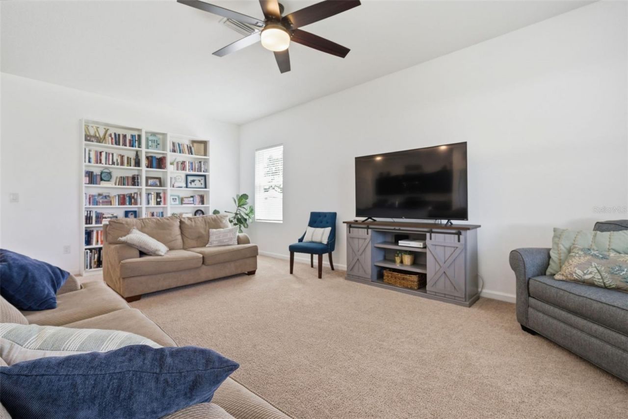 814 Highgate Oaks Place, Seffner, FL 33584 Photo