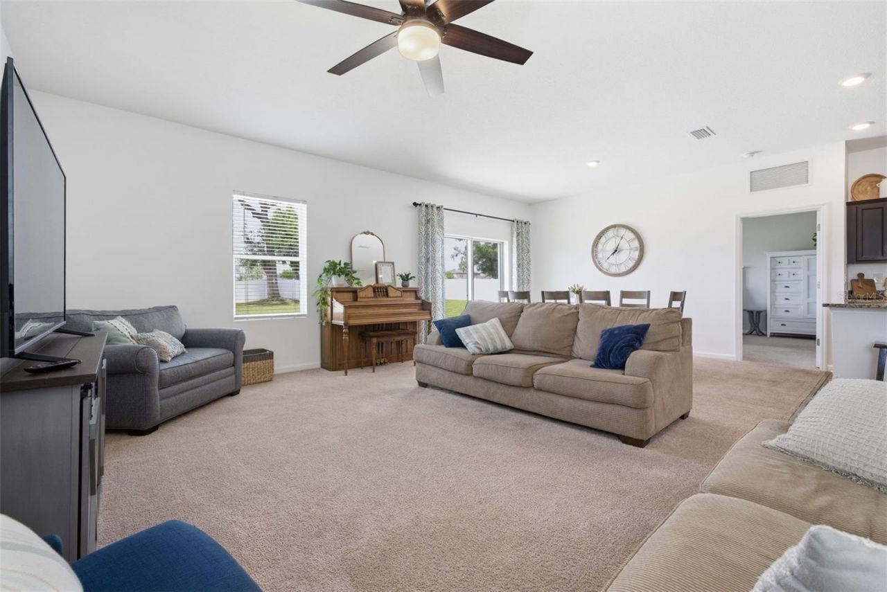 814 Highgate Oaks Place, Seffner, FL 33584 Photo