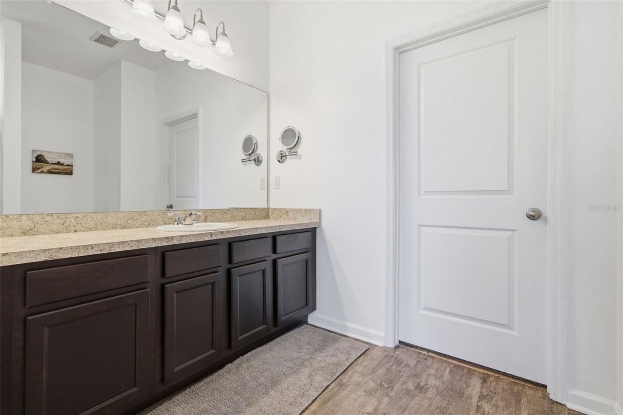 814 Highgate Oaks Place, Seffner, FL 33584 Photo