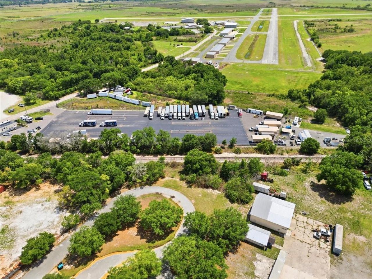 100 S Airport Road , Lake Wales, FL 33859 Photo