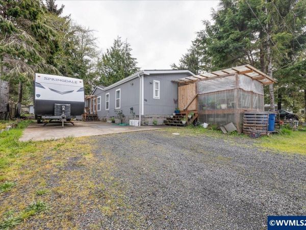30 Jerome Ct, Gleneden Beach, OR 97388