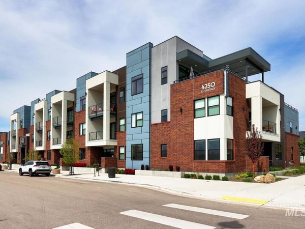4250 Haystack, Unit 104, Boise, ID 83716