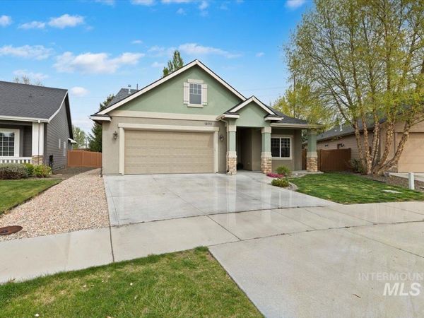 10168 W Whitecrest St, Star, ID 83669