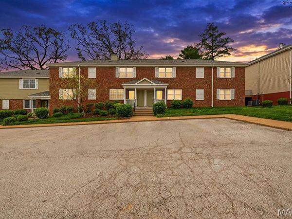 1603 Thrush Terrace , Brentwood, MO 63144