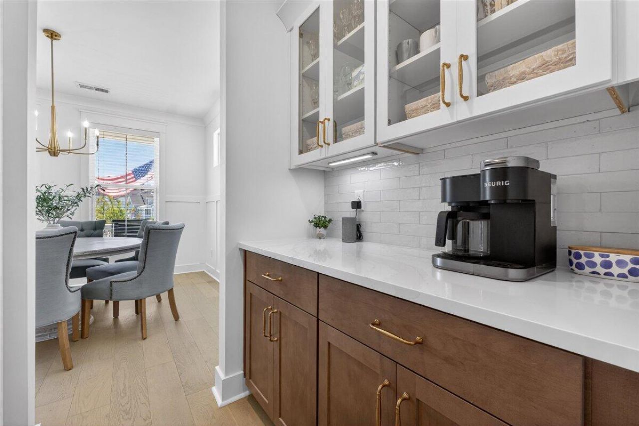 391 Wappoo Trace Lane Photo 17