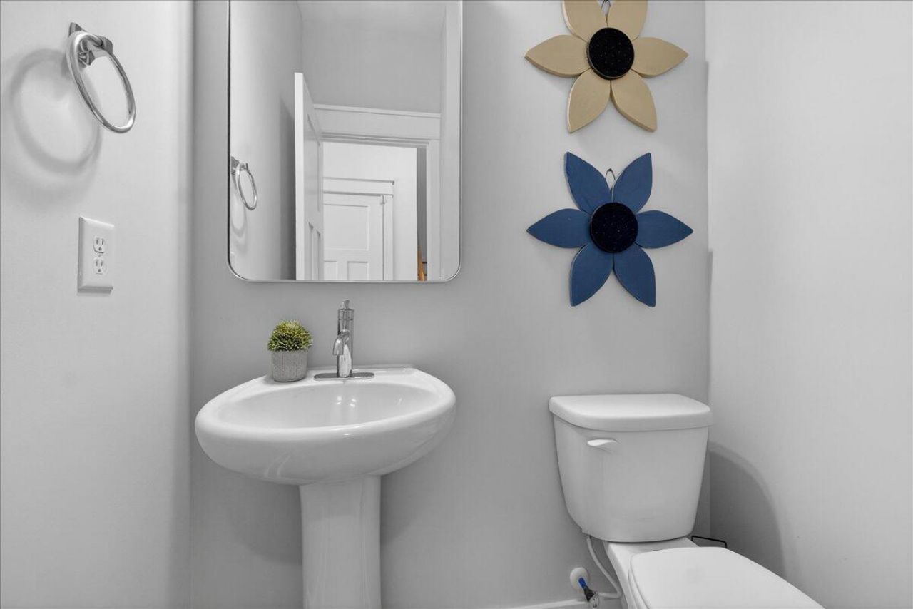 391 Wappoo Trace Lane Photo 8