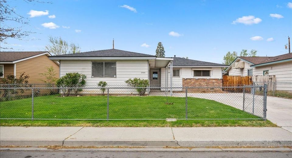 3305 Probasco Way, Sparks, NV 89431 Photo