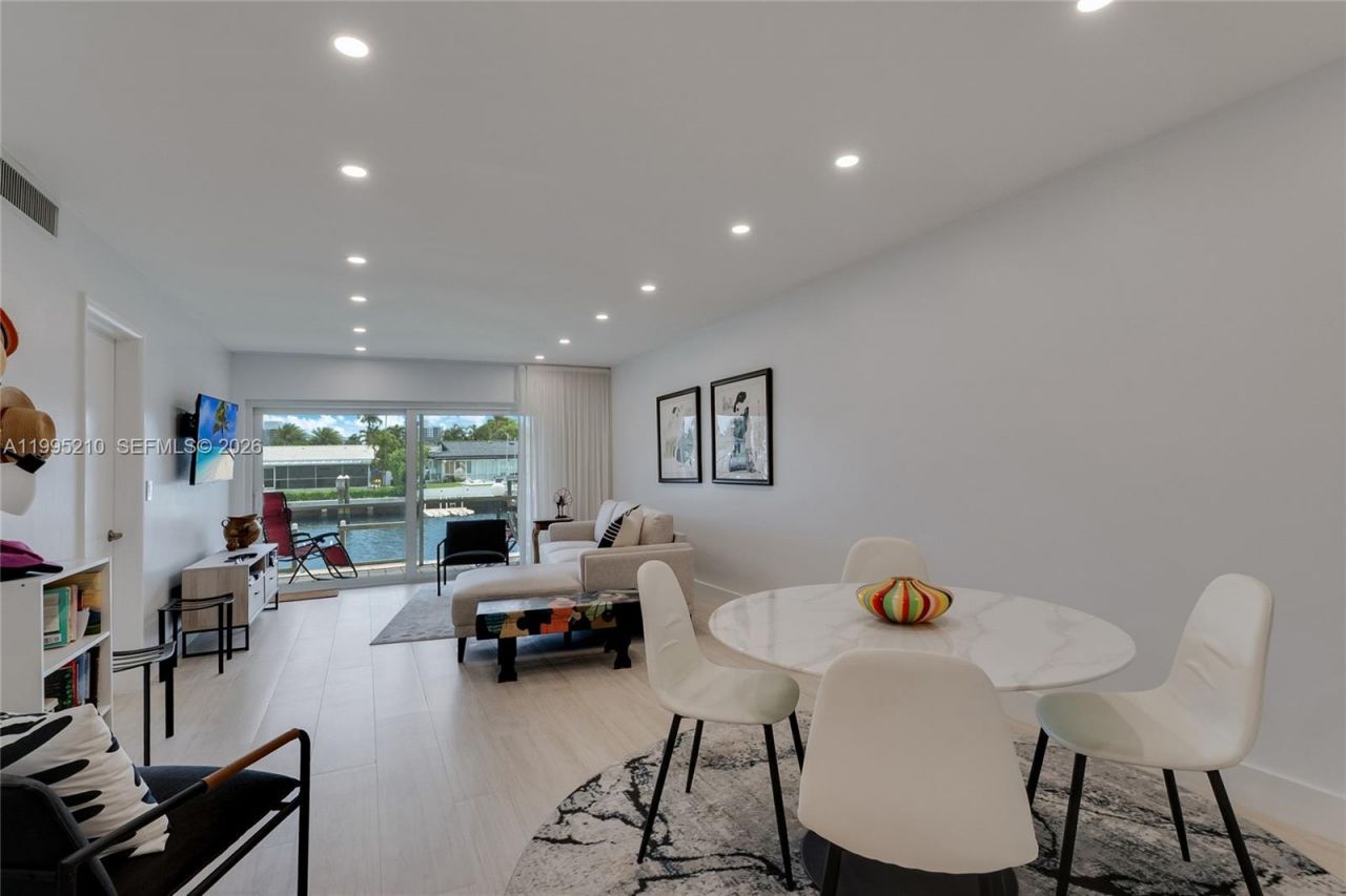 455 Paradise Isle Blvd, Unit 101, Hallandale Beach, FL 33009 Photo