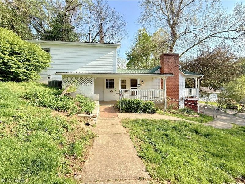 1181 Clement Avenue, Belpre, OH 45714 Photo 9