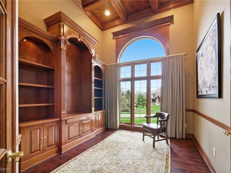 10584 Queens Way, North Royalton, OH 44133 Photo 11