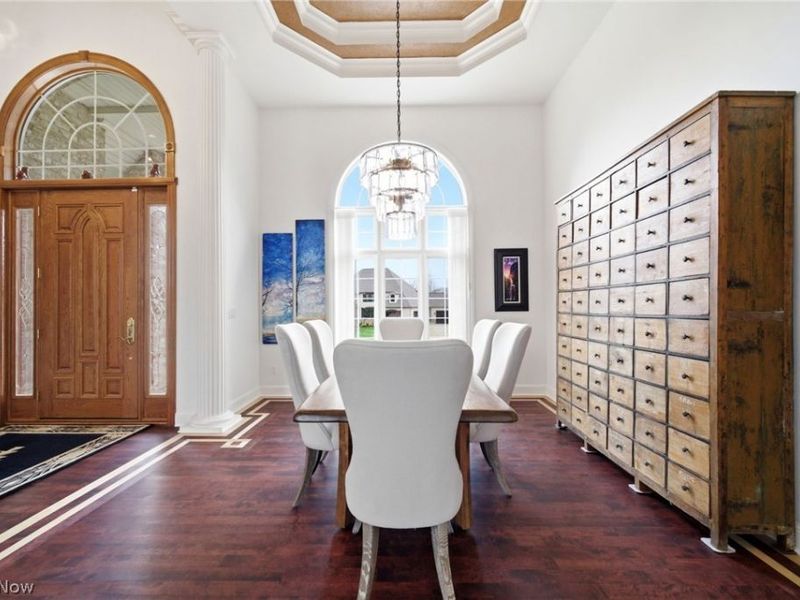 10584 Queens Way, North Royalton, OH 44133 Photo 13