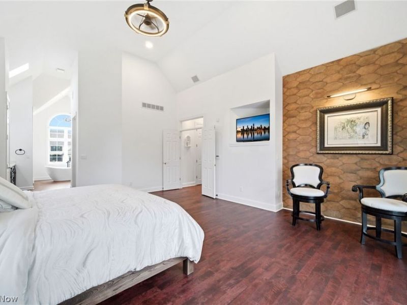 10584 Queens Way, North Royalton, OH 44133 Photo 25