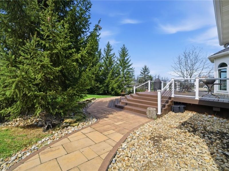 10584 Queens Way, North Royalton, OH 44133 Photo 44