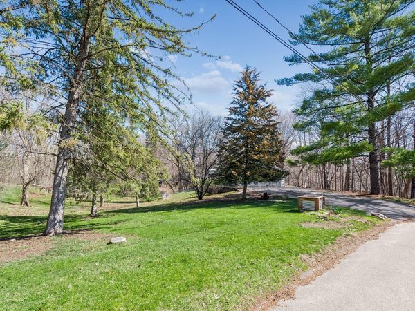 18830 Eastwood Drive, Deephaven, MN 55331