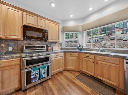 1017 Timber Ridge Road , Lake Almanor, CA 96137 Photo