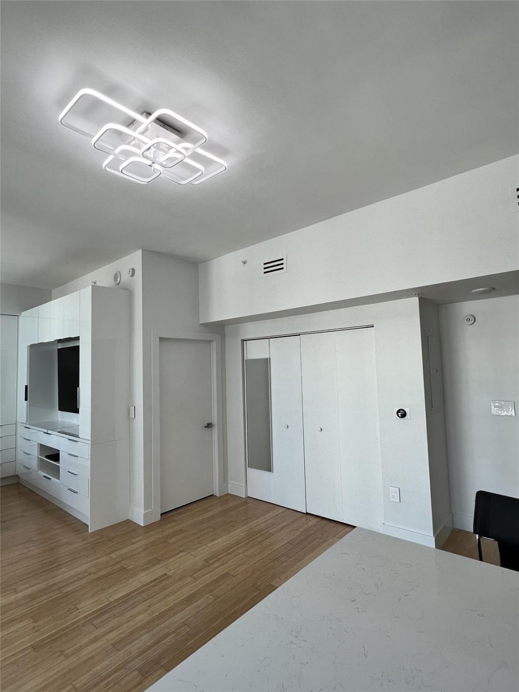 133 NE 2nd Avenue, Miami, FL 33132 Photo