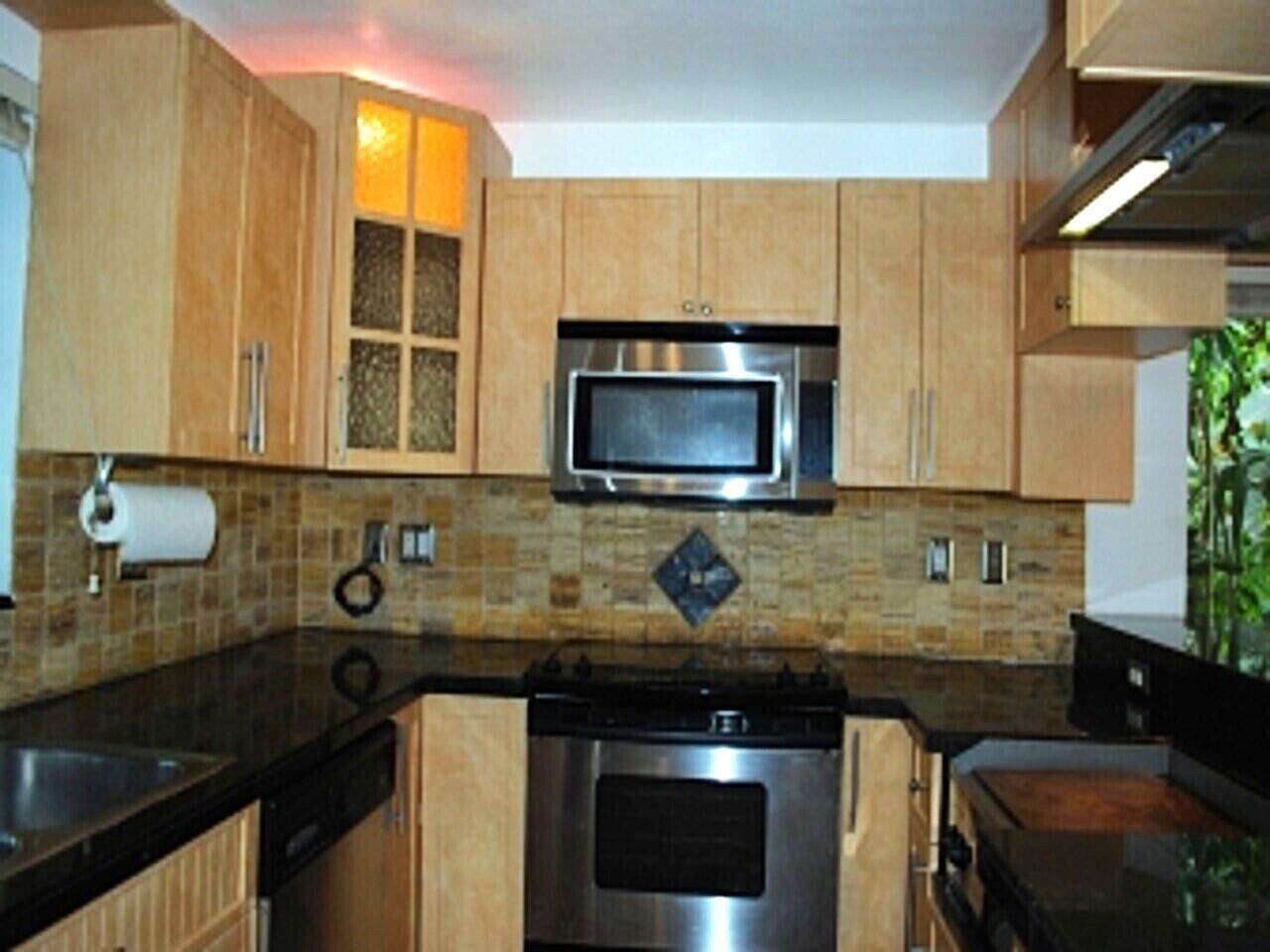 1000 NW N River Drive, Unit 16, Miami, FL 33136 Photo