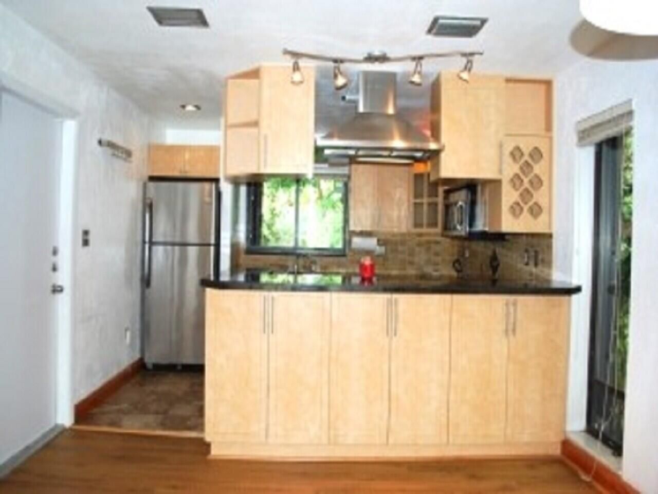 1000 NW N River Drive, Unit 16, Miami, FL 33136 Photo