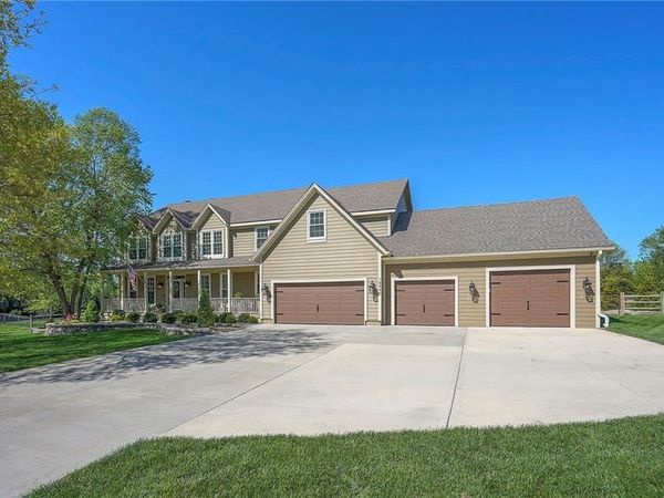 18440 Lamar Avenue, Stilwell, KS 66085