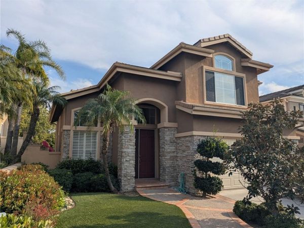 36 Foxtail Lane, Trabuco Canyon, CA 92679