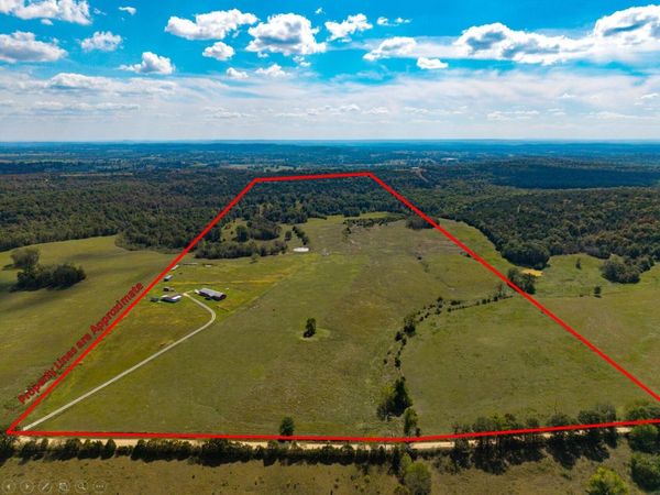 9 Meal Ranch Road, Theodosia, MO 65761