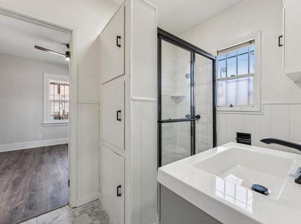 3928 San Leandro St, Oakland, CA 94601 Photo